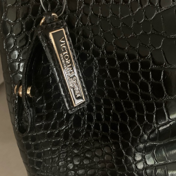 Victoria’s Secret large purse Snake skin print - Picture 5 of 15